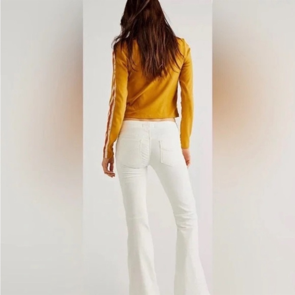 Free People | Penny | Pull-On Bell Bottom Flare Jeans | White | 30 - Picture 2 of 14